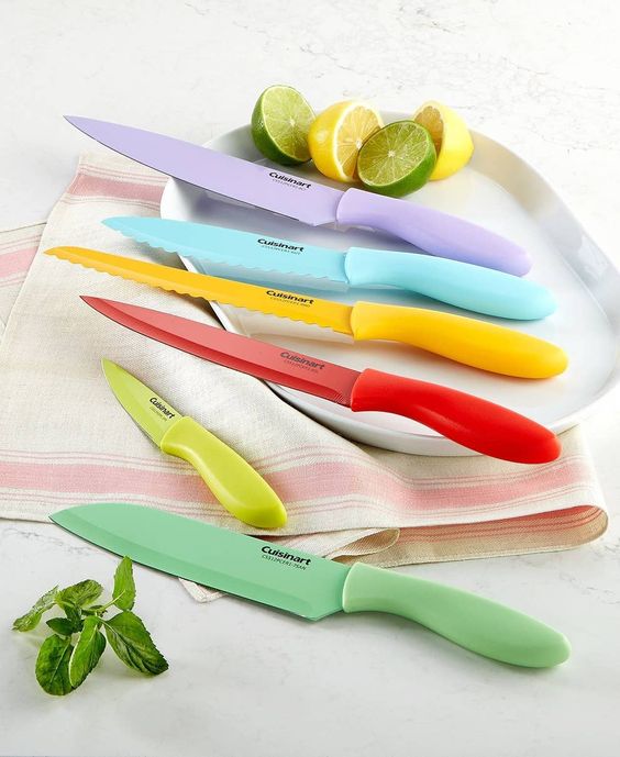 barevné keramické nože